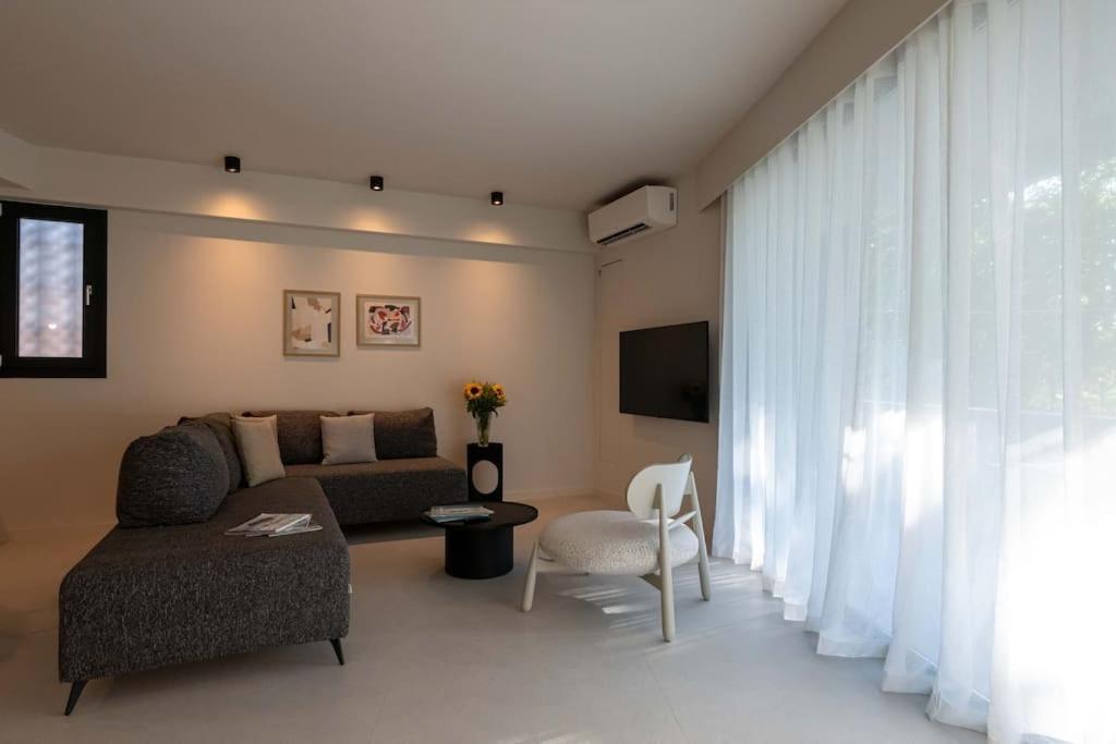Riverside Apartment Kalamata